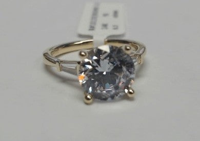 Diamond Engagement Ring