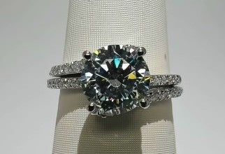 Diamond Engagement Ring