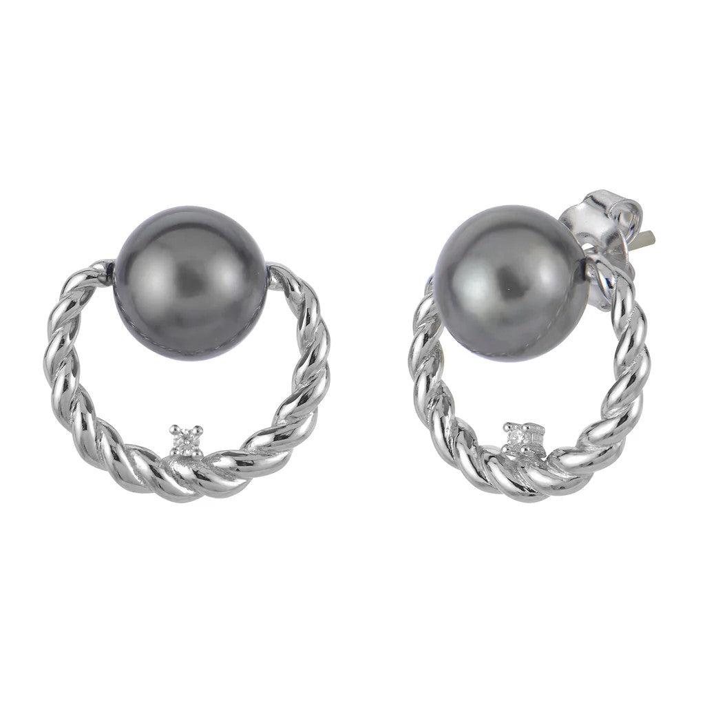 Pearl Earring
