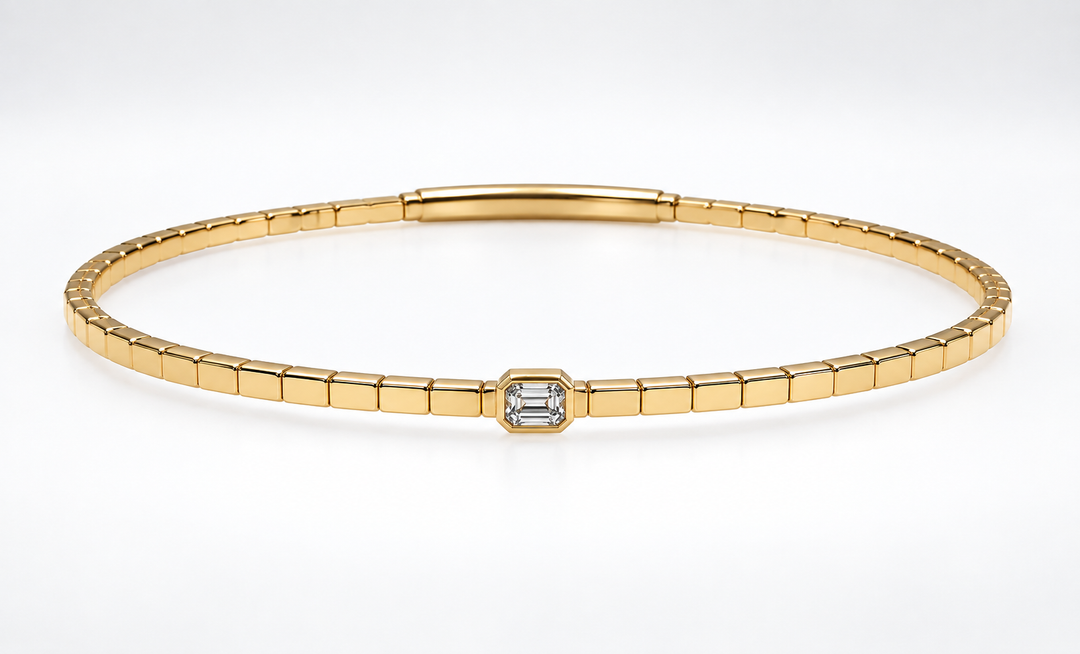 Lady's Yellow 14K Flexie 0.17ct Diamond Bangle Bracelet